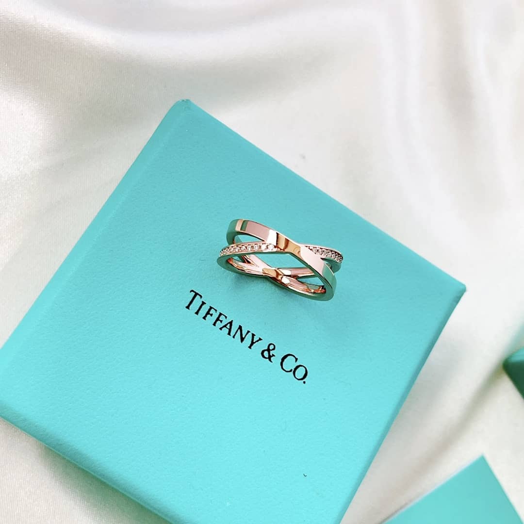 Fake T*f*ny Logo Ring