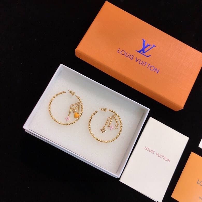 Fake L0vis Vvtt0n Logo Earring