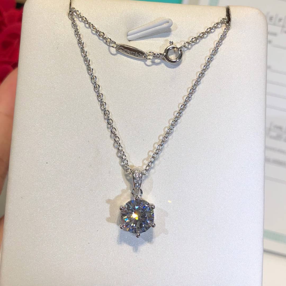 T*f*ny Necklace First Copy