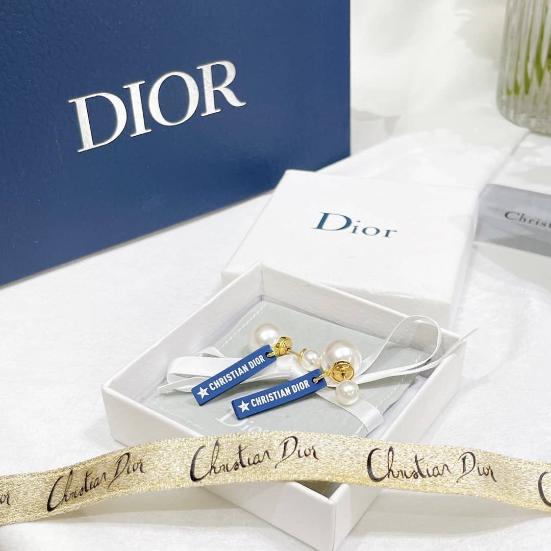 Chr1st1an D10r Earring First Copy