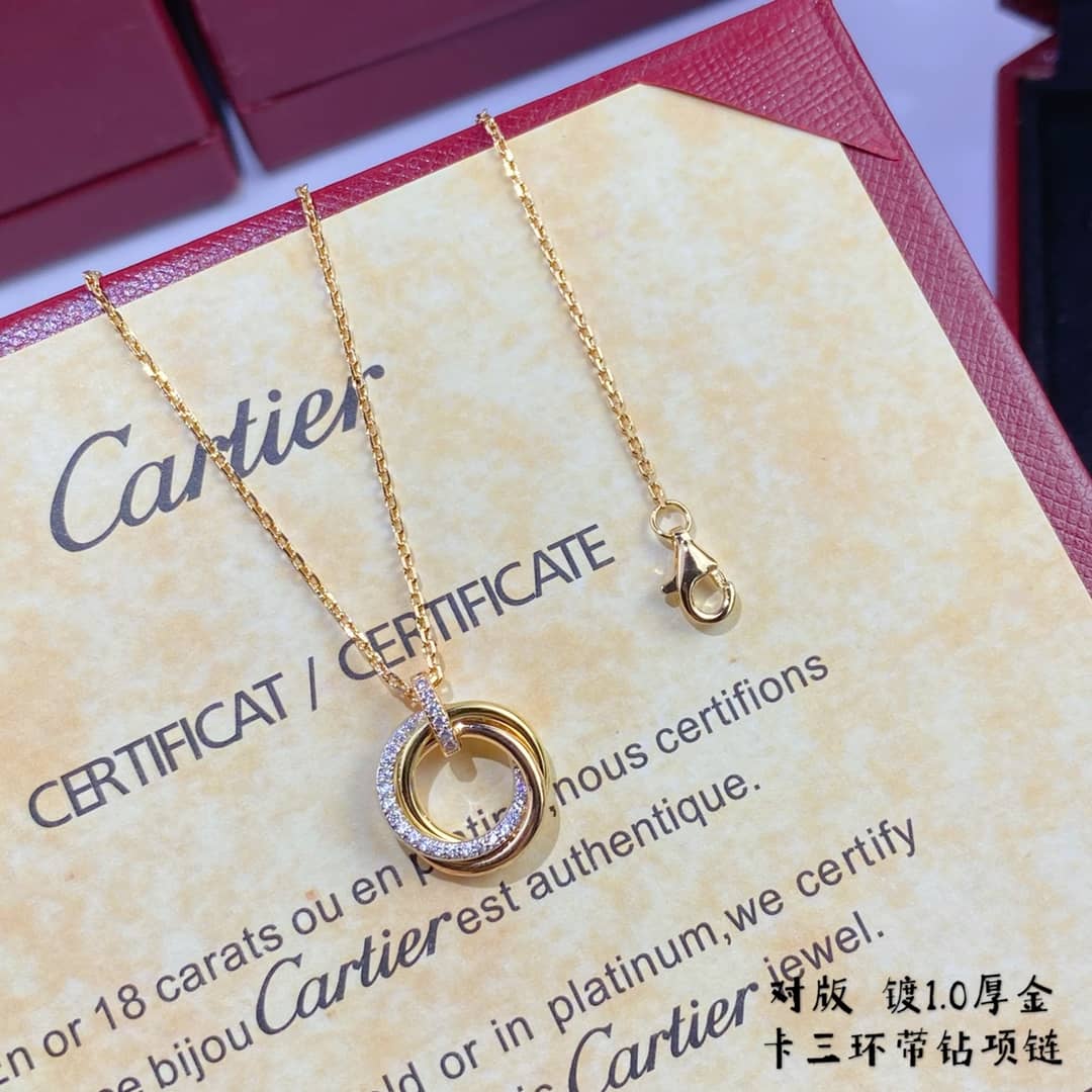 7 Star Ca*t1er Necklace
