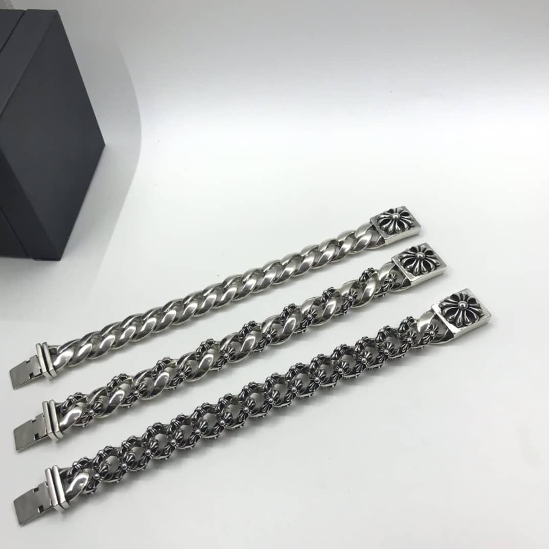 Ch*0me He**ts Bracelet First Copy