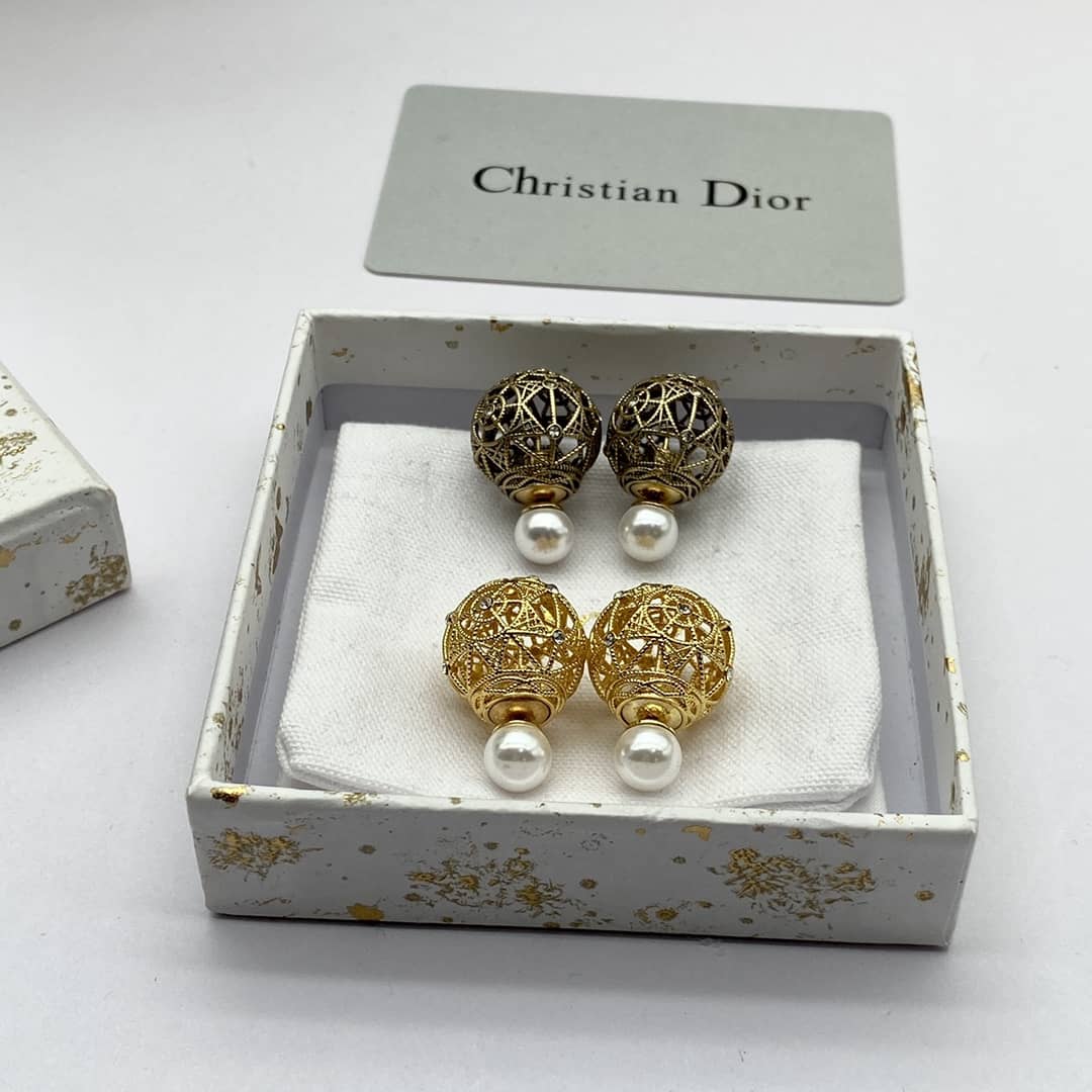 High Quality Chr1st1an D10r Earring