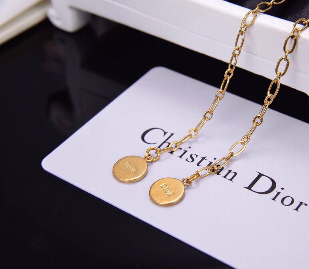 7 Star Chr1st1an D10r Necklace
