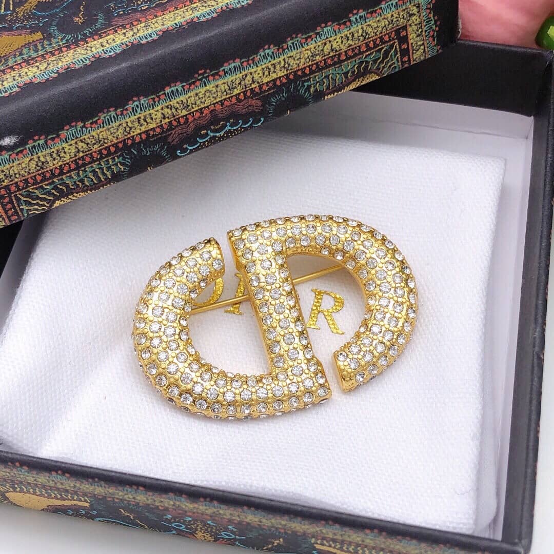 Chr1st1an D10r Brooch First Copy