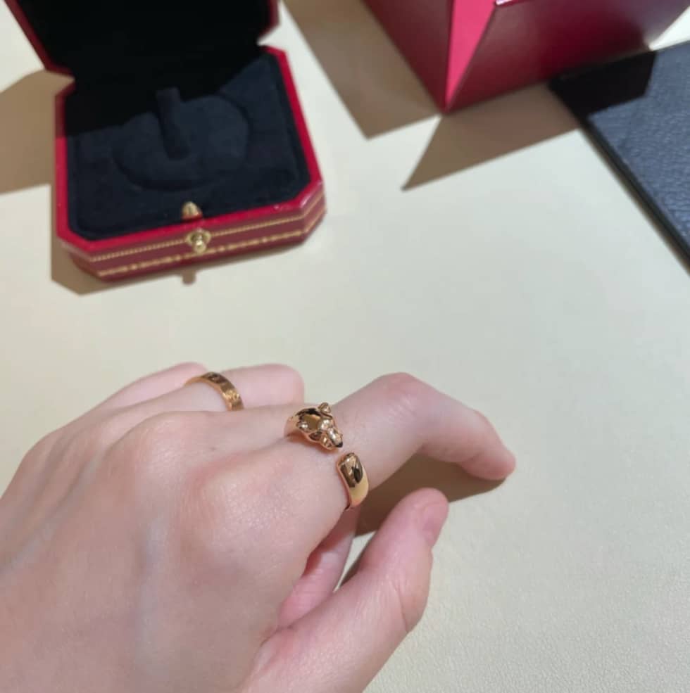Ca*t1er Dupe Ring