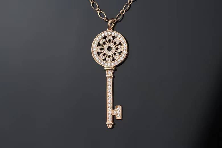 T*f*ny Necklace First Copy