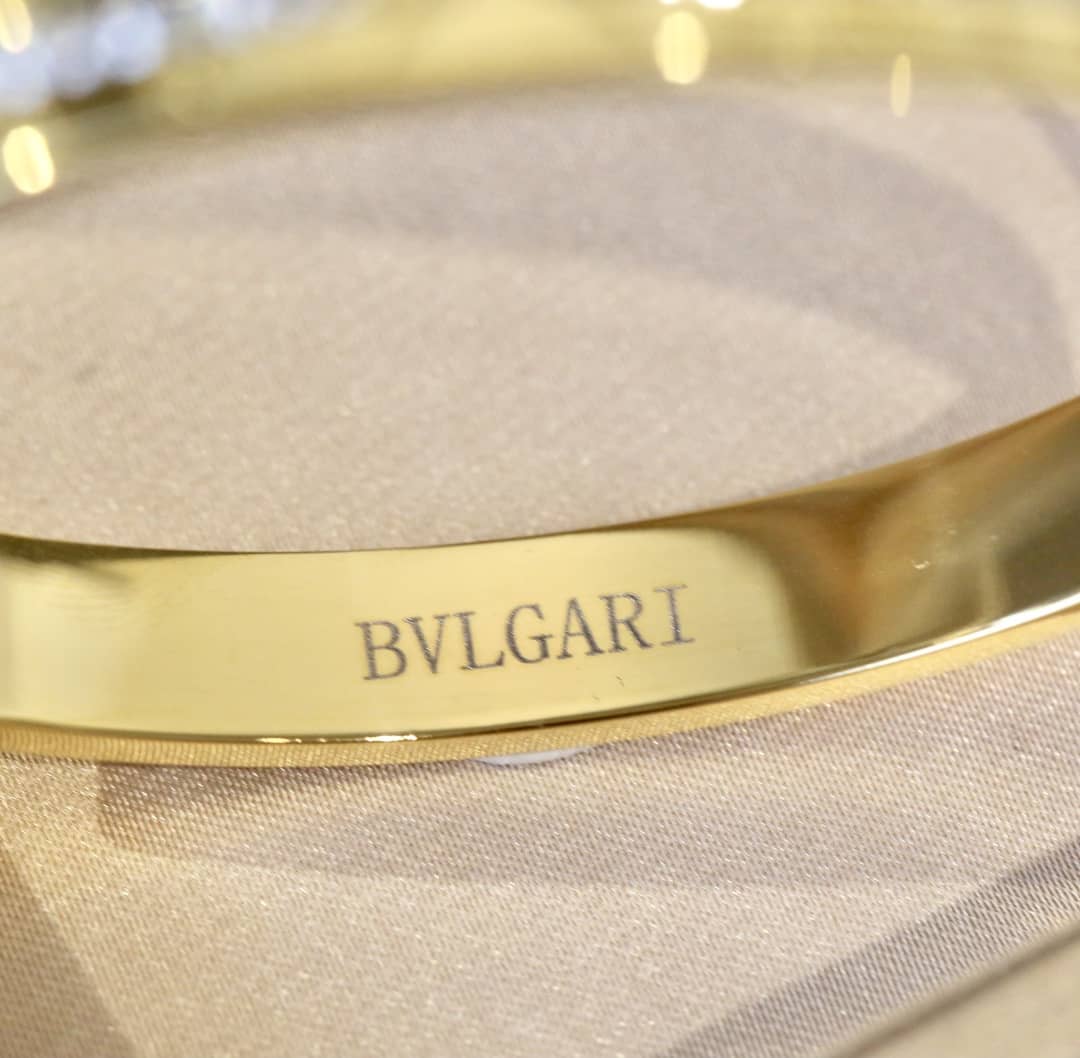 Knockoff Bv1g*ai Logo Bracelet