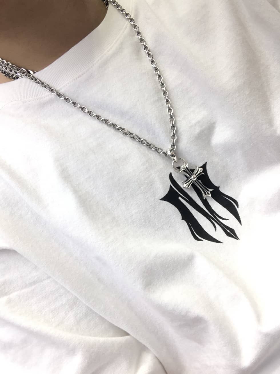 Replica Ch*0me He**ts Necklace