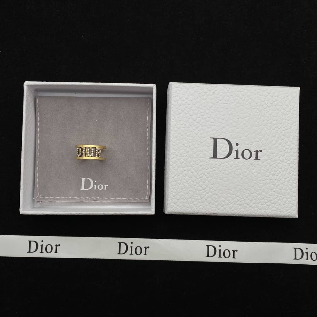 Knockoff Chr1st1an D10r Logo Ring