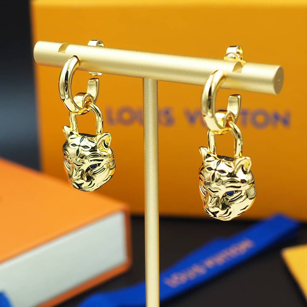 L0vis Vvtt0n Earring First Copy