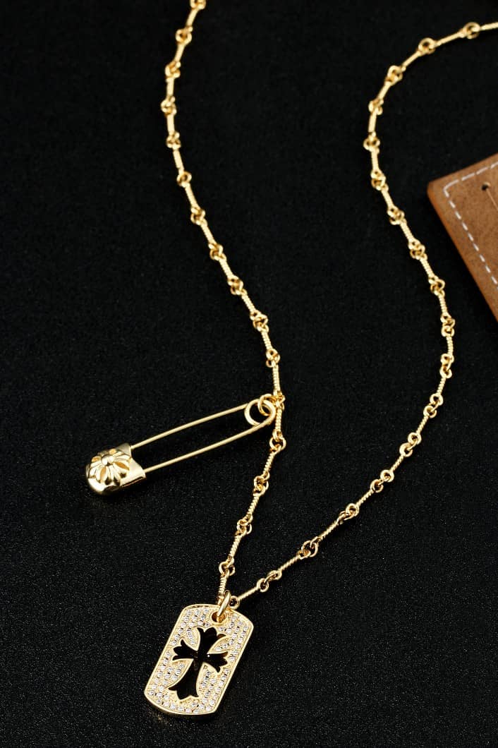 Best Ch*0me He**ts Classic Necklace