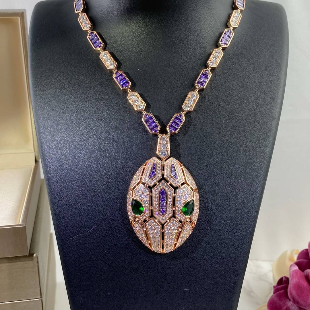 Bv1g*ai Necklace Copy