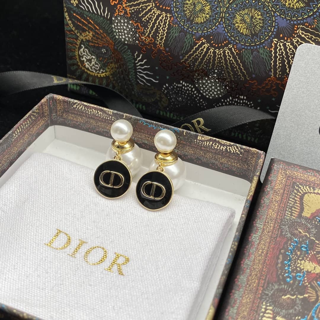 Chr1st1an D10r Earring First Copy