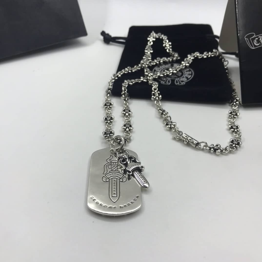 Ch*0me He**ts Necklace Copy