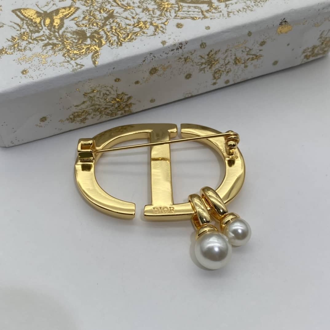 Replica Chr1st1an D10r Brooch