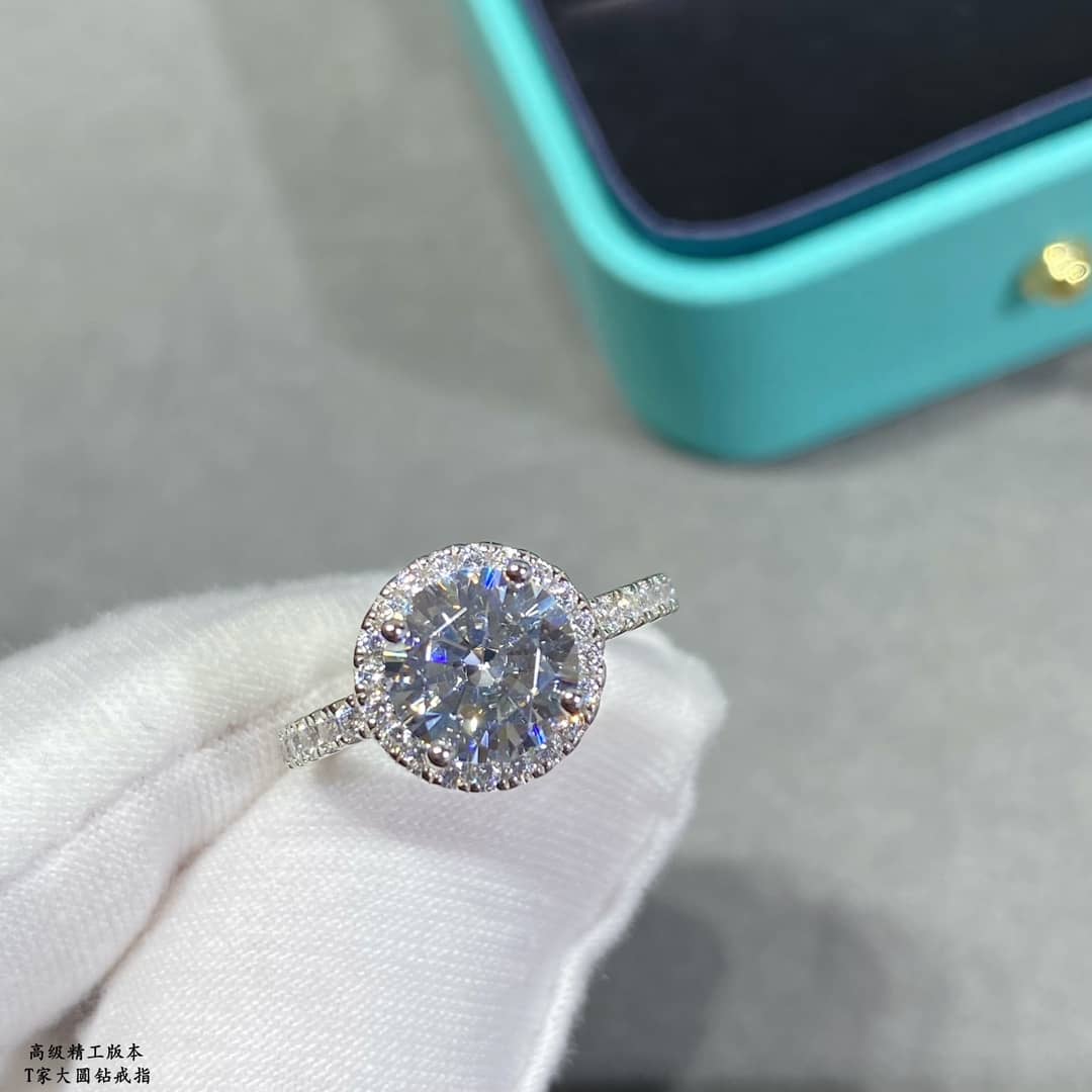 T*f*ny Ring Copy
