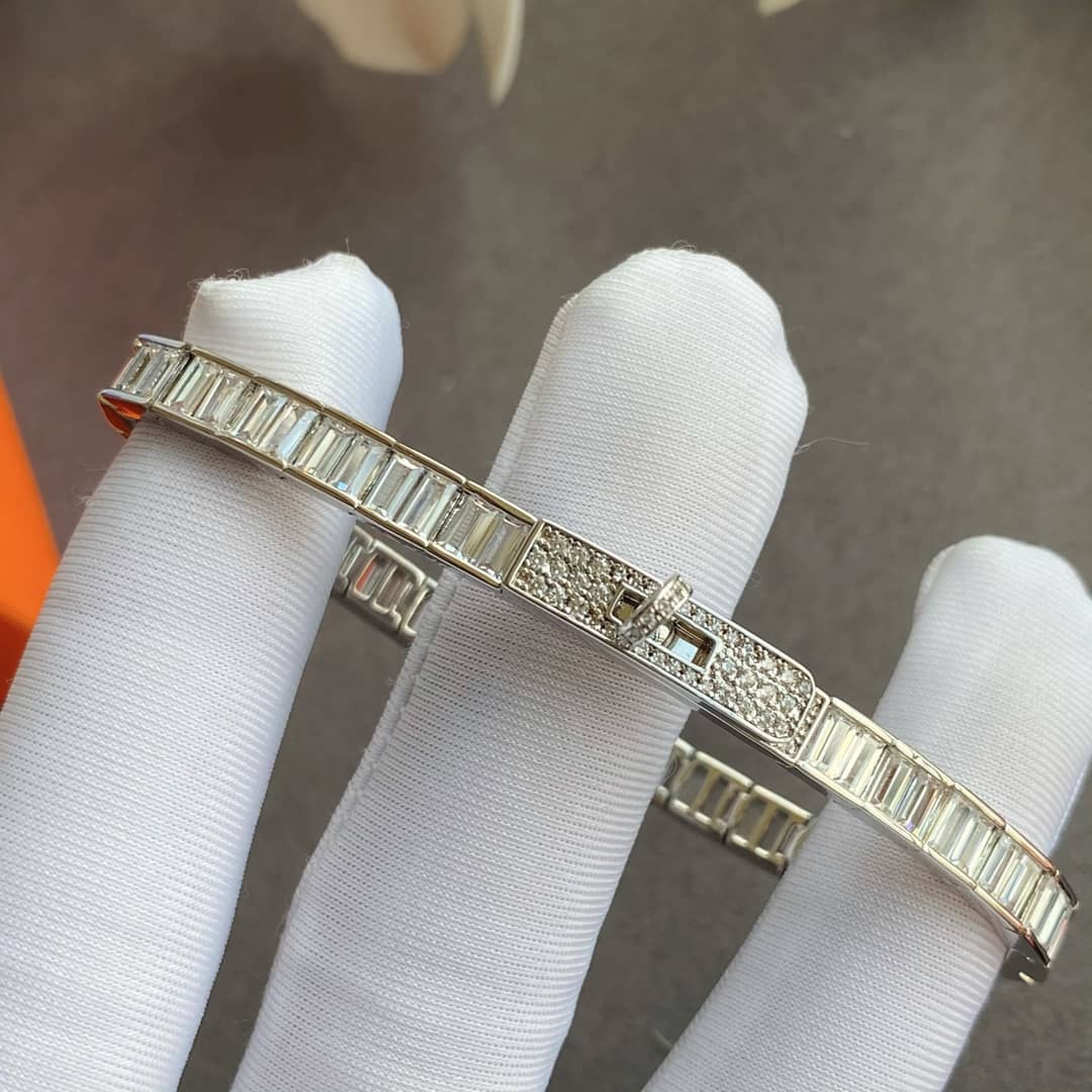 H**me5 Bracelet First Copy