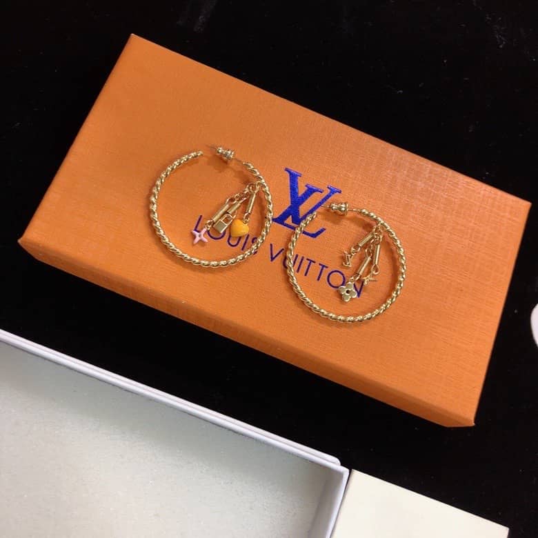 7 Star L0vis Vvtt0n Earring