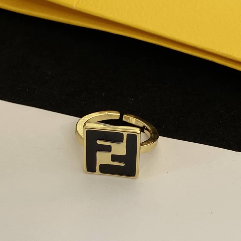 Replica F**di Ring