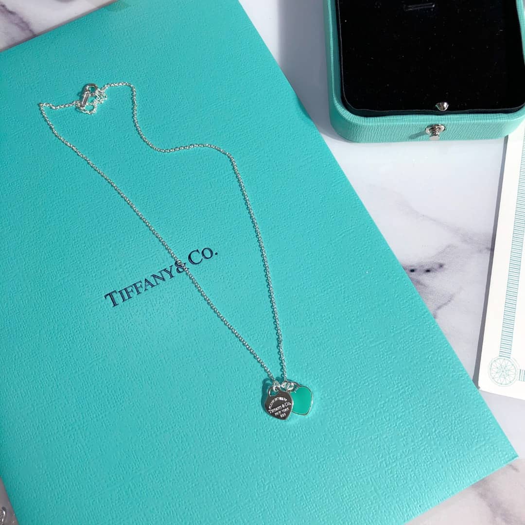 Knockoff T*f*ny Logo Necklace