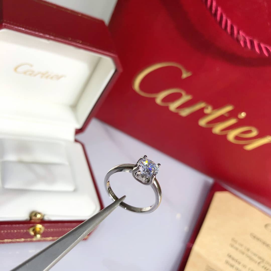 Ca*t1er Dupe Ring