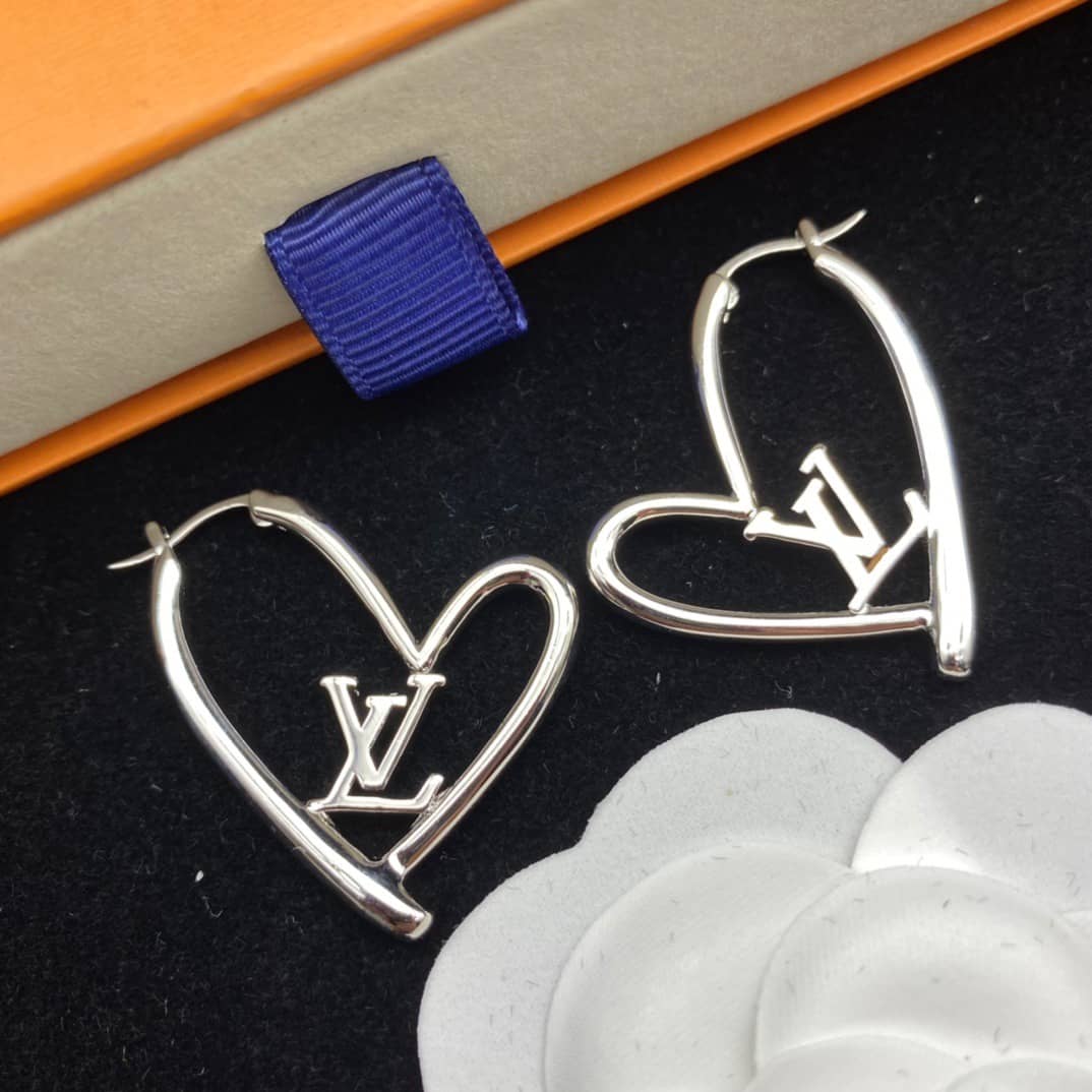 L0vis Vvtt0n Earring Copy