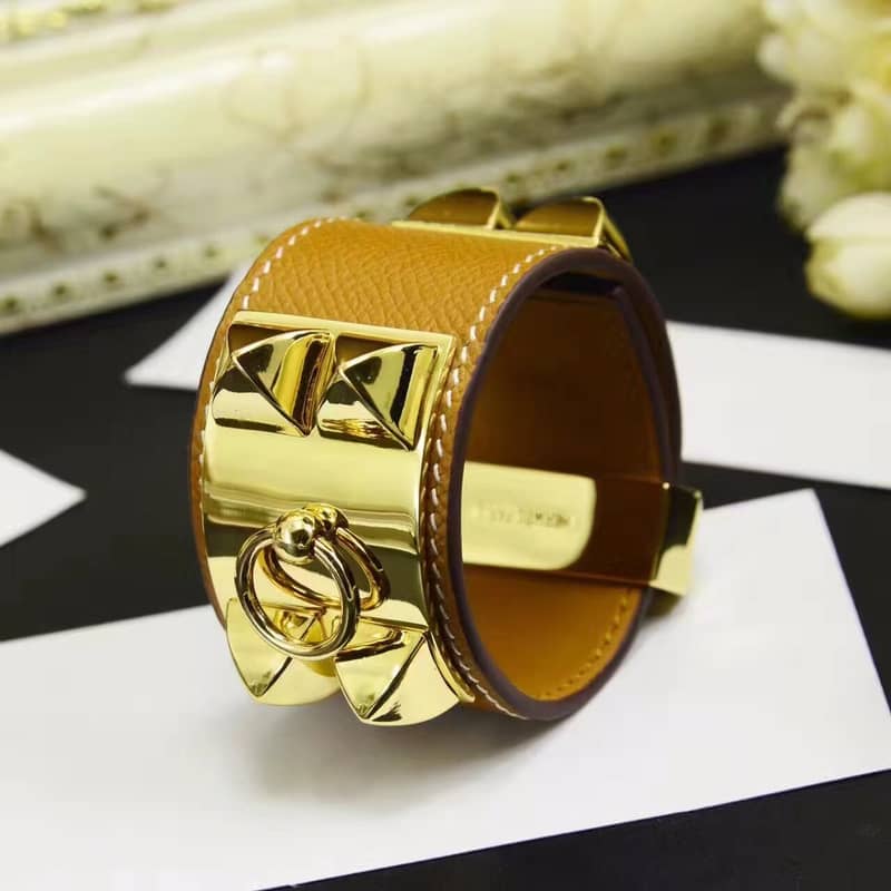 Knockoff H**me5 Logo Bracelet