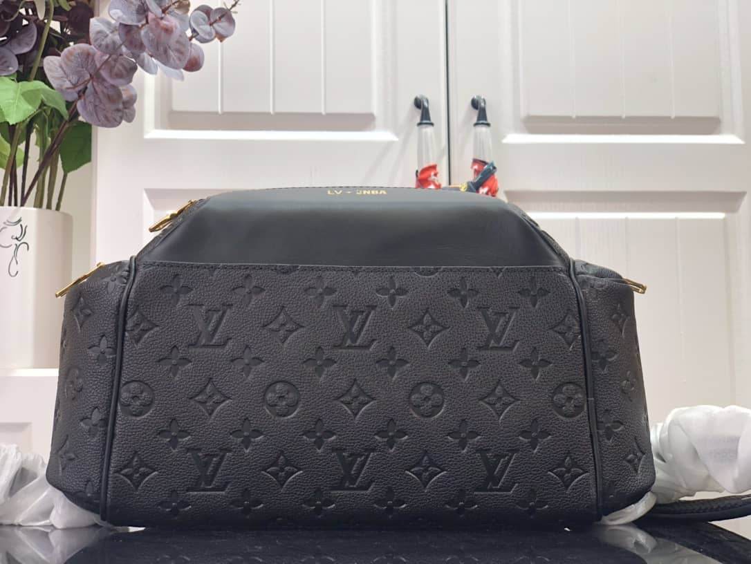 L0vis Vvtt0n x NBA Basket Replica Backpack Grain Leather Monogram Black M57972