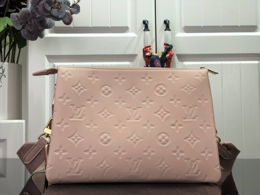 L0vis Vvtt0n Limited Edition Coussin PM Replica Bag M58739
