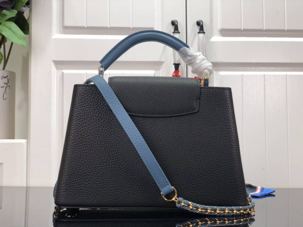 L0vis Vvtt0n Capucines BB M59709 Replica Shoulder Bag