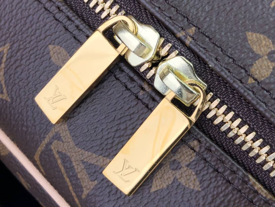 L0vis Vvtt0n Monogram Cite MM Replica Shoulder Bag M51182