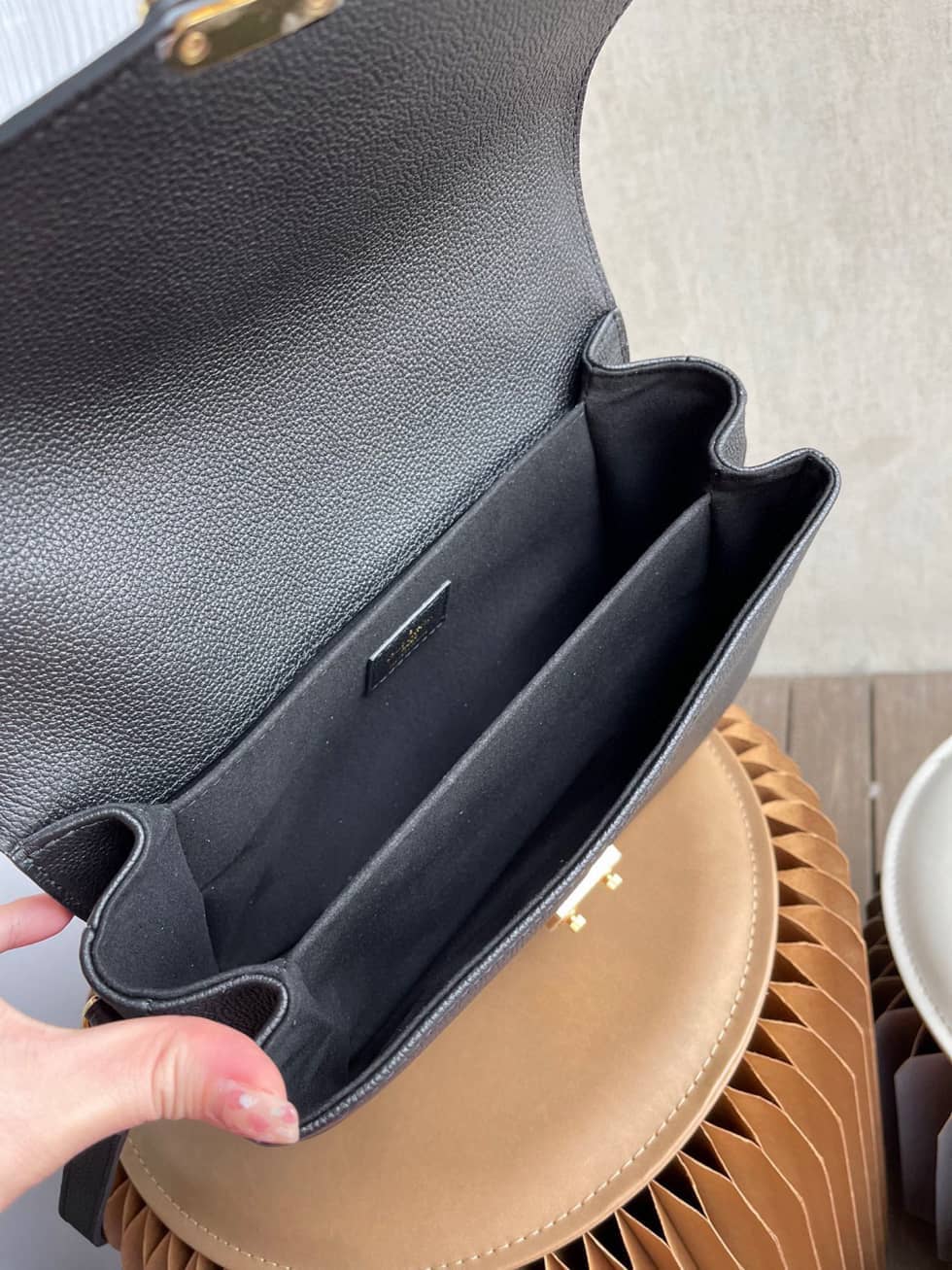 L0vis Vvtt0n Empreinte Pochette Metis Black M59211 Replica