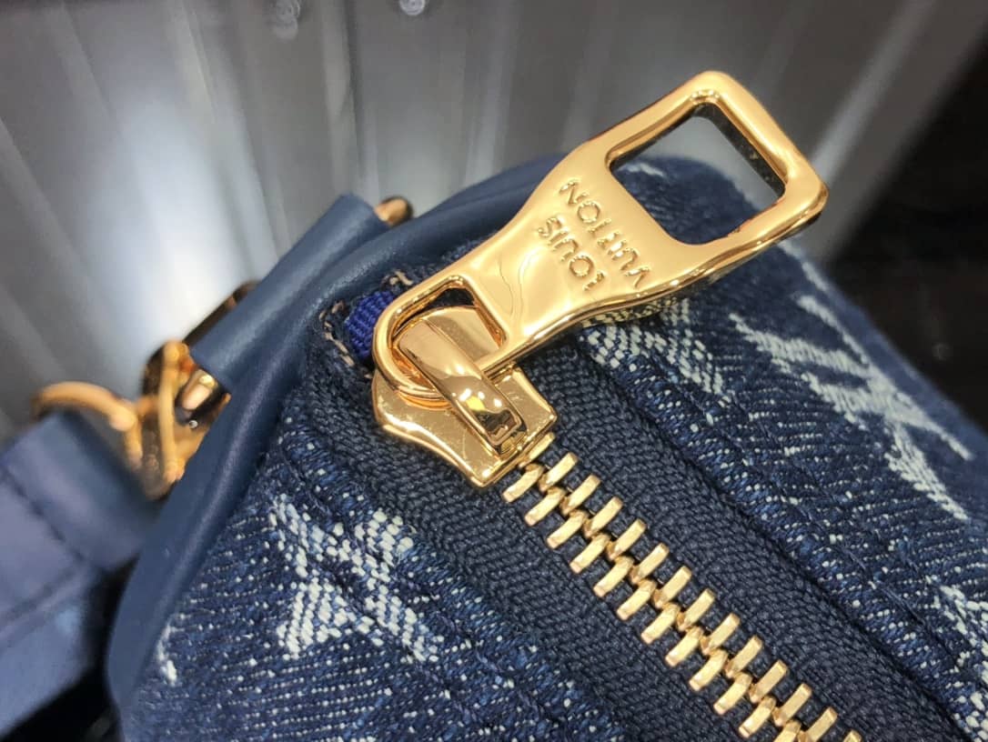 L0vis Vvtt0n x Nigo Keepall XS Leather Monogram Denim Bag Replica Blue M81011