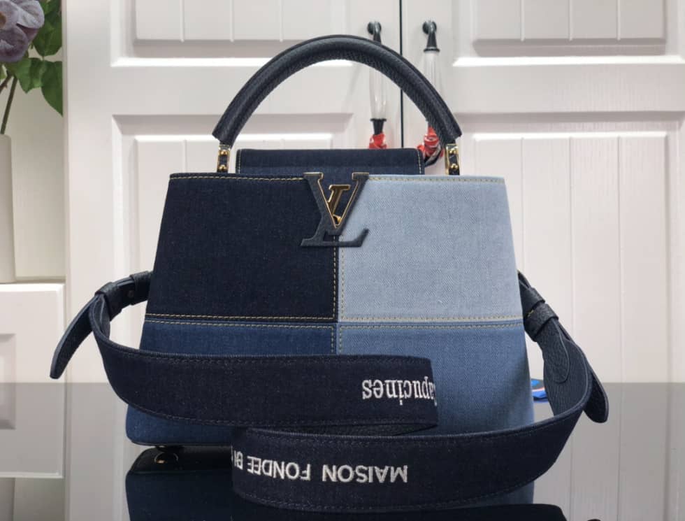 L0vis Vvtt0n Capucines BB Blue M56269 Replica Shoulder Bag