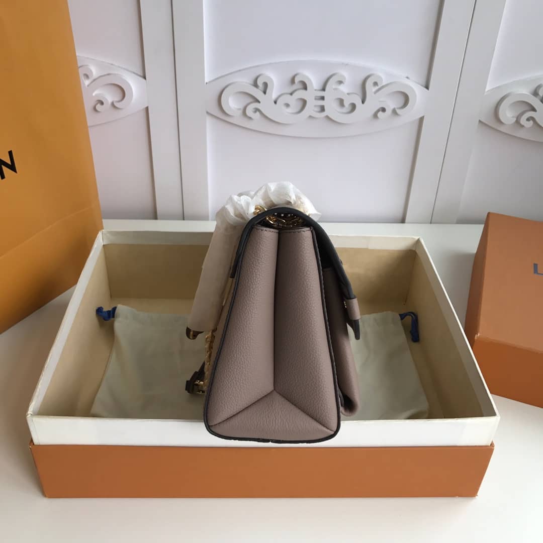 L0vis Vvtt0n Monogram Empreinte Vavin PM Chain Replica Shoulder Bag Apricot M44151
