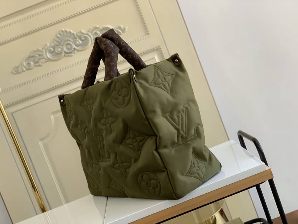 L0vis Vvtt0n Onthego GM Nylon Monogram Pilow Giant Green M59007 Replica Tote