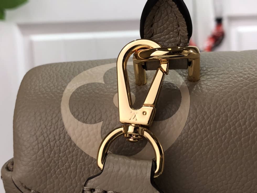 L0vis Vvtt0n Madeleine MM M46041 Replica Shoulder Bag