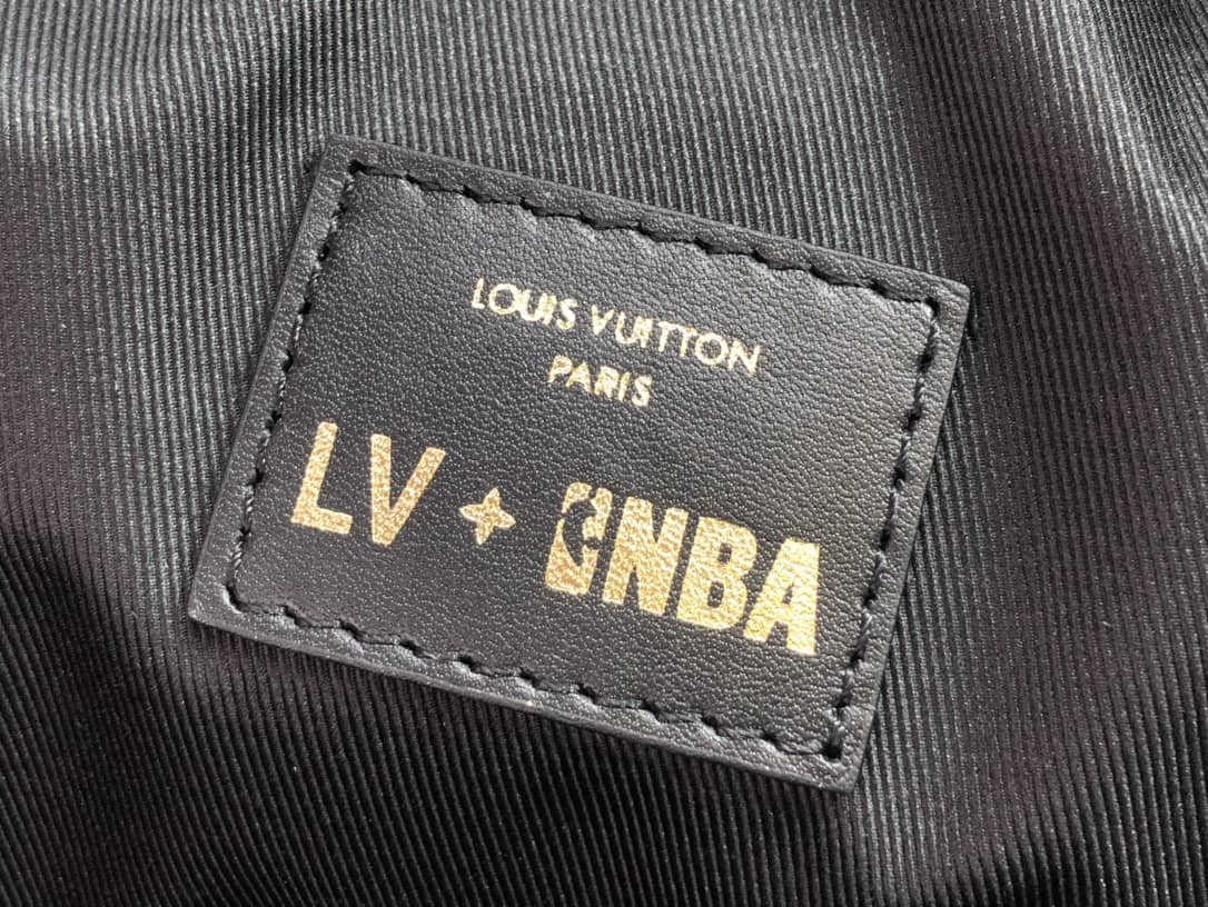 L0vis Vvtt0n x NBA Basket Replica Backpack Grain Leather Monogram Black M57972