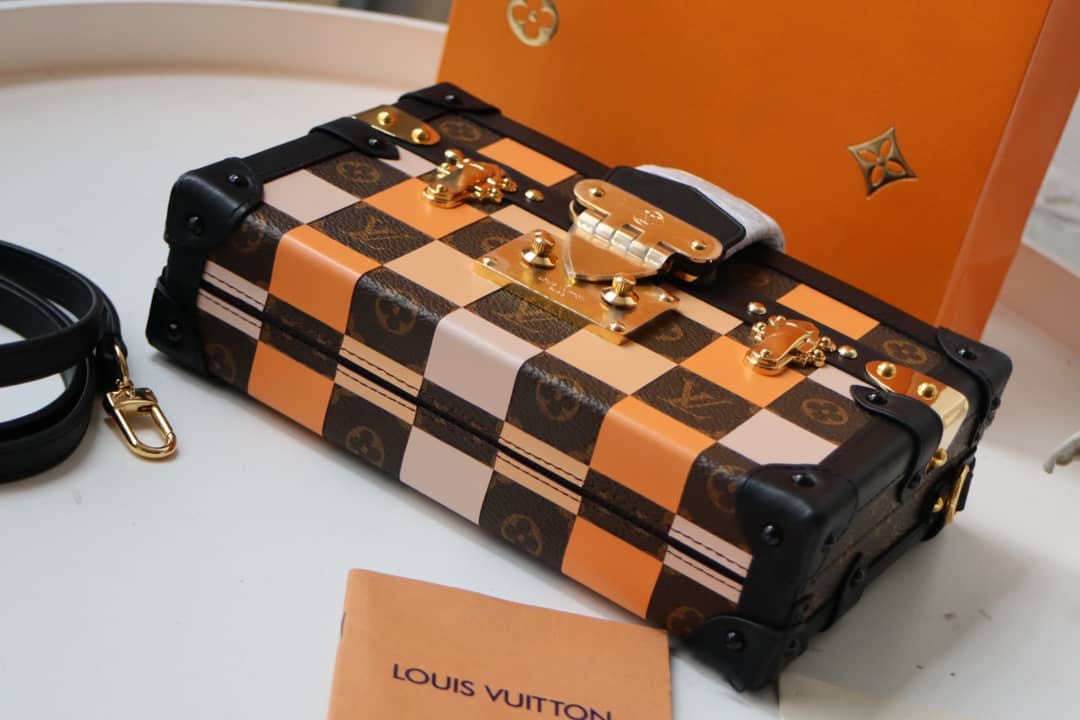 L0vis Vvtt0n Petite Malle Monogram Canvas Replica Bag Orange M40273