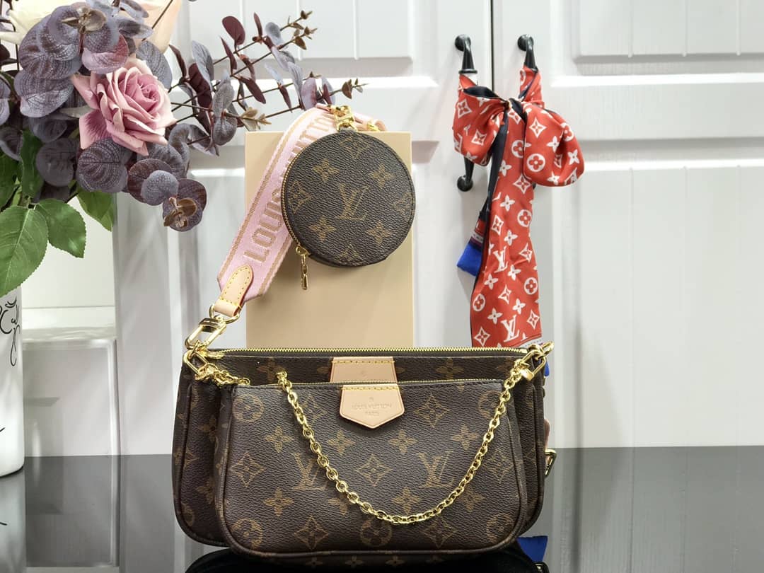 L0vis Vvtt0n Monogram Canvas Multi Pochette Replica Pink M44823