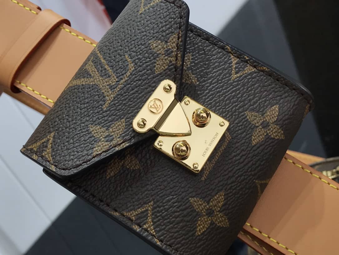 Best Replica L0vis Vvtt0n Monogram Geronimos Utility Crossbody Bag Replica M45672(ColaReps)