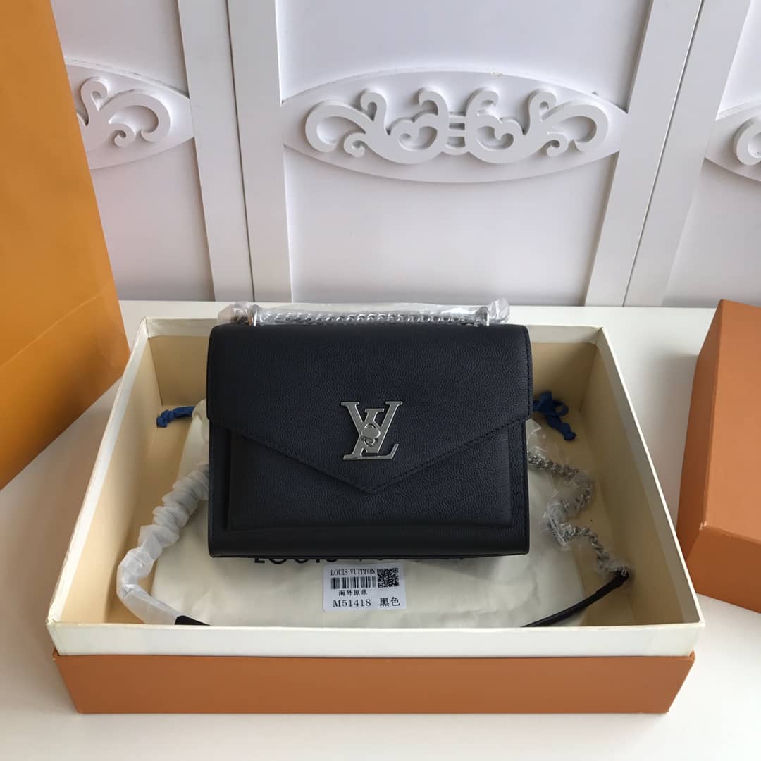 L0vis Vvtt0n MyLockMe BB Calf Chain Replica Shoulder Bag Black M51418