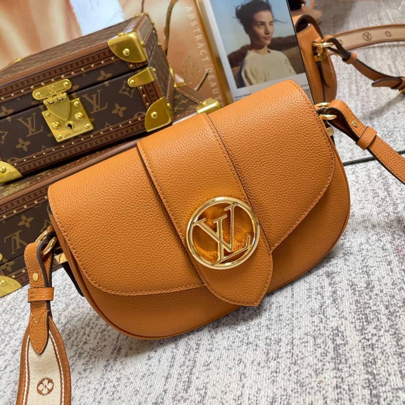 L0vis Vvtt0n Pont 9 Soft MM Grained Calfskin Leather Replica Bag Orange M58968