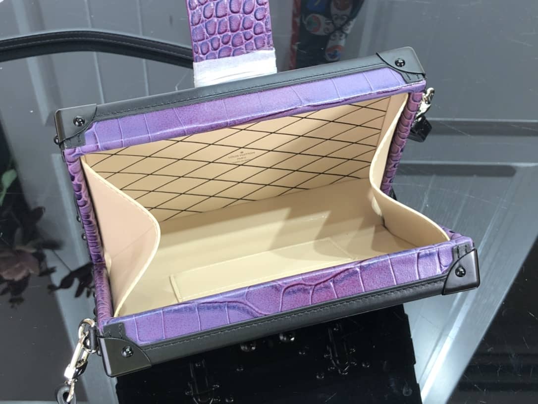 L0vis Vvtt0n Petite Malle Brilliant Alligator Leather Replica Handbag Purple N93817