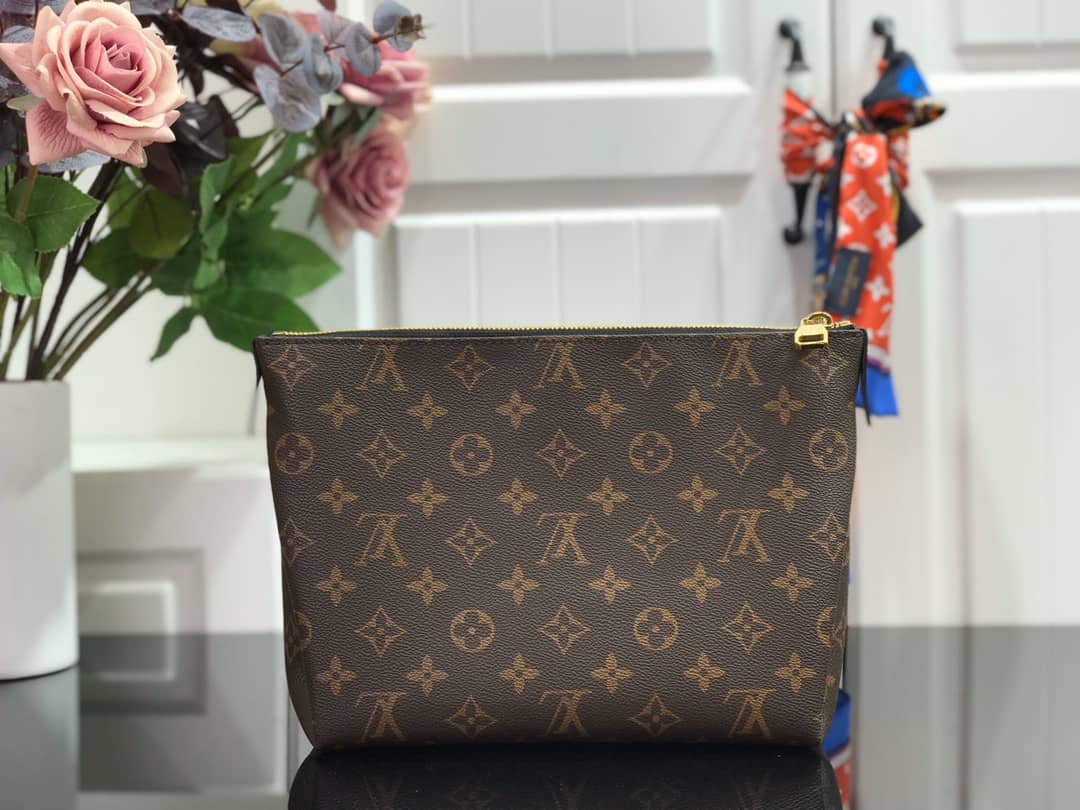 L0vis Vvtt0n Pallas Beauty Case Monogram Canvas Replica Black M64123