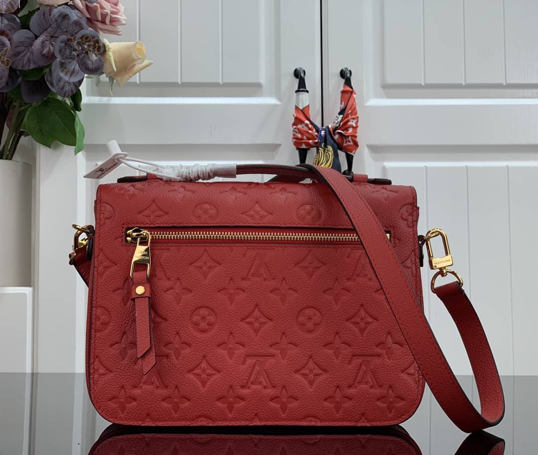 L0vis Vvtt0n Pochette Metis Marine Leather Red M44071 Replica Shoulder Bag