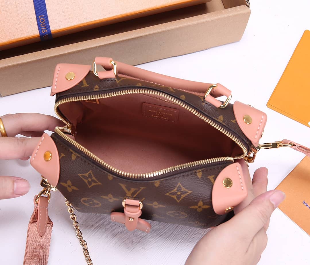 L0vis Vvtt0n Petite Malle Souple Monogram Bag Replica Pink M45571