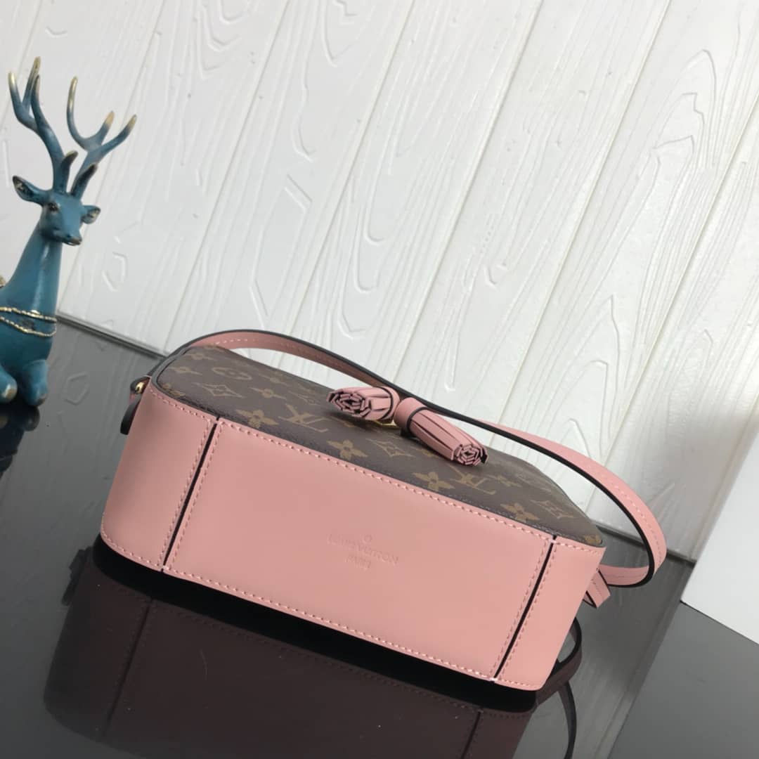 L0vis Vvtt0n Canvas Saintonge Replica Camera Bag Pink M43555