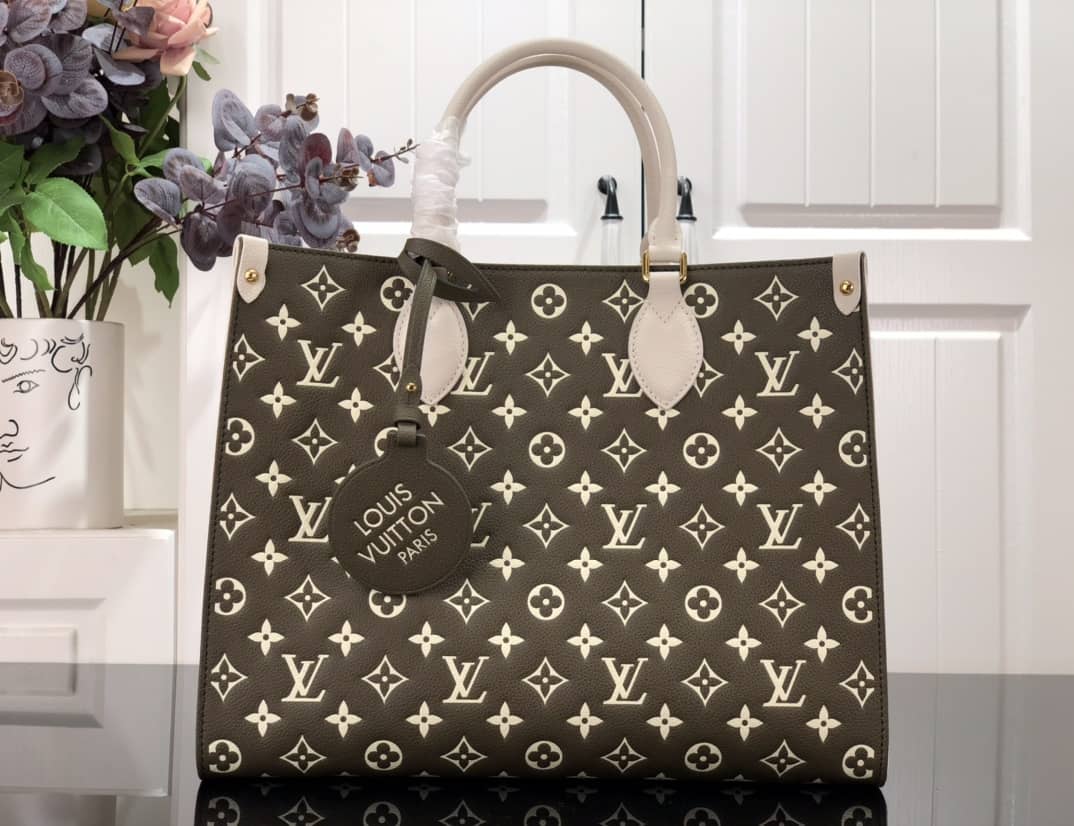 L0vis Vvtt0n OnTheGo MM Empreinte M46060 Replica Tote